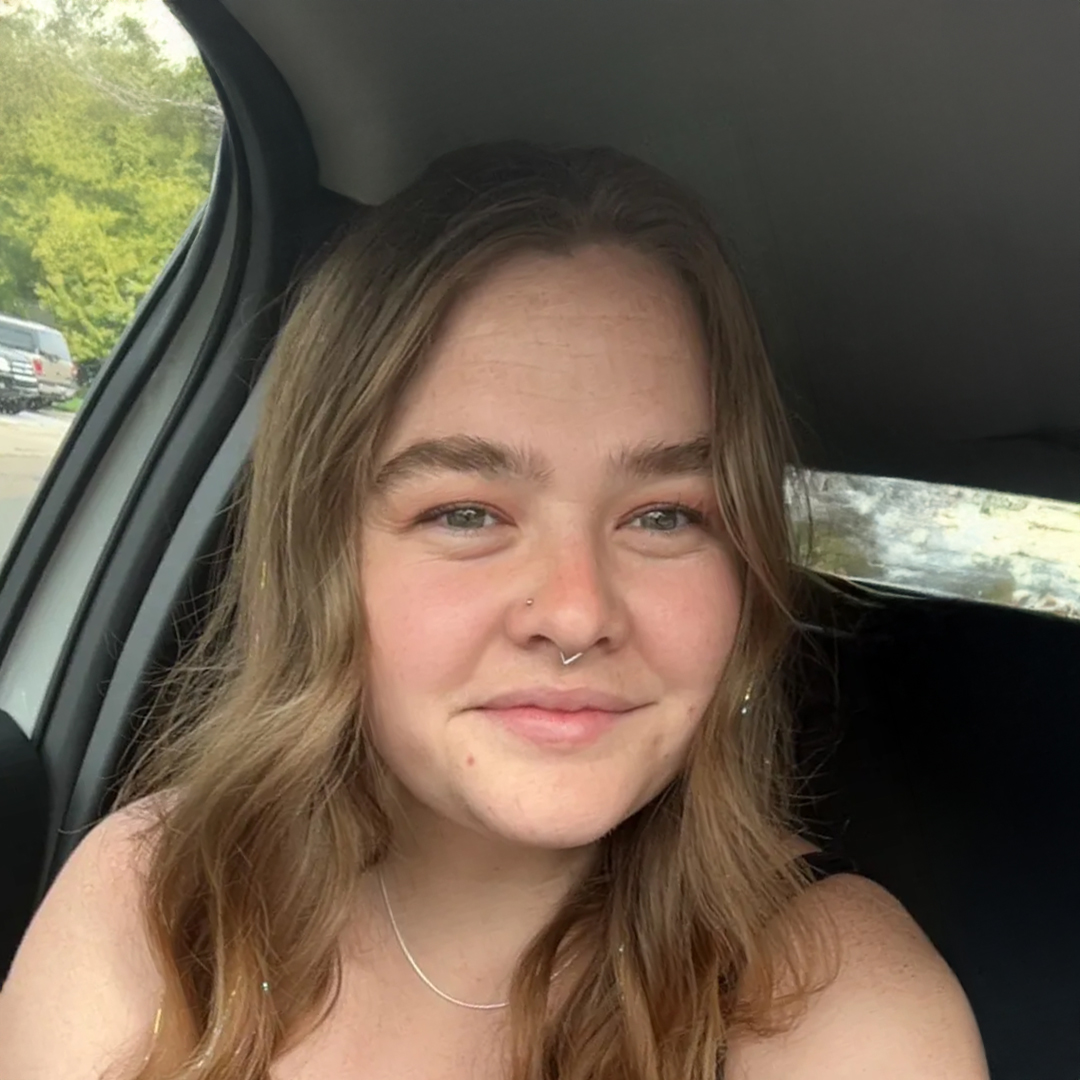 Caitlin Carlisle, A Guard Weapon Technician